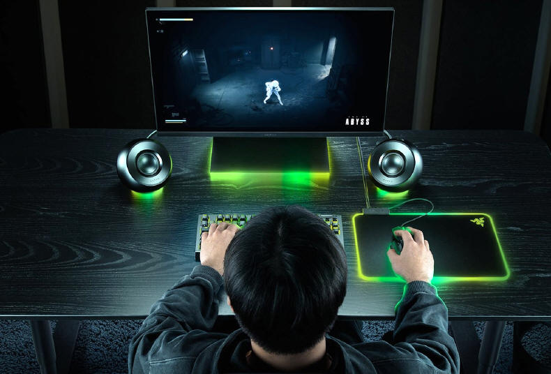 Razer Mako X ożywia mroczny świat End of Abyss