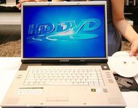 Obrazek Samsung prezentuje: laptop z napędem HD-DVD