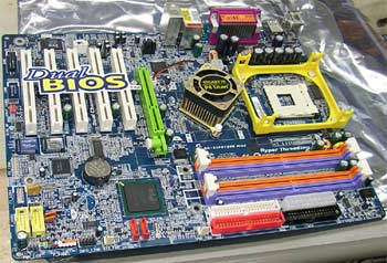 Obrazek Gigabyte GA-8IPE1000 Pro2-W