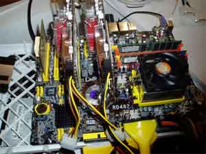 Obrazek Crossfire vs. SLI - pierwsze starcie