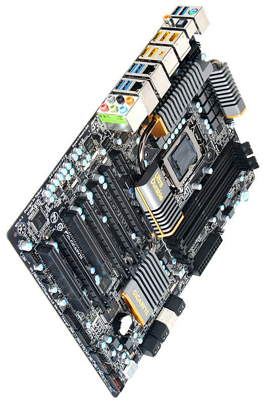 Gigabyte - oficjalnie dla Sandy Bridge - UD7, UD5, UD4