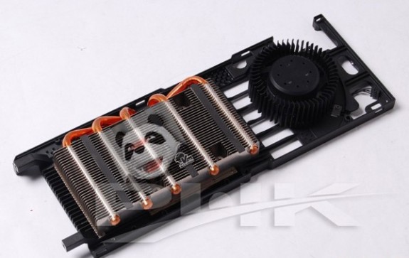 Nvidia GeForce GTX 580 - zdjcia coolera