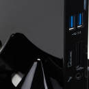 Obrazek FOXCONN przedstawia mini-PC z Brazosem