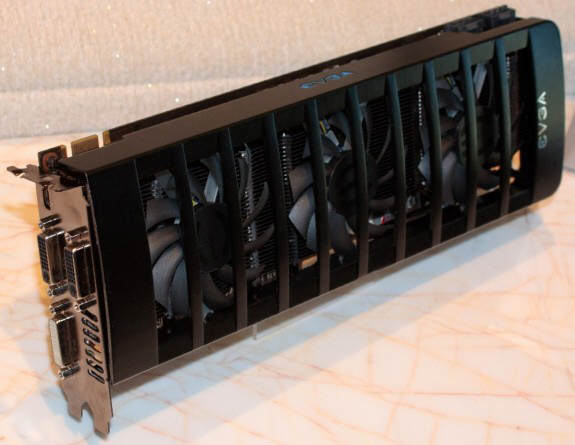 EVGA - GeForce dual-GPU 