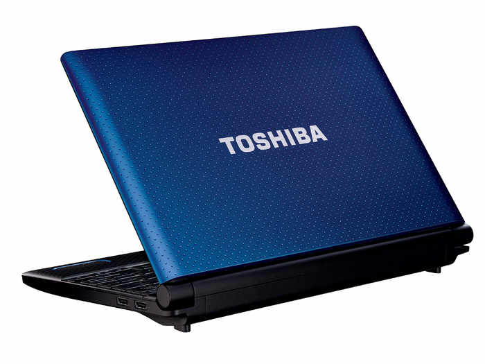 TOSHIBA NB550D