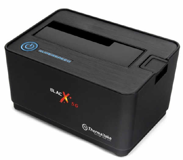 Thermaltake - dwie stacje dokujce dla dyskw 2,5 i 3,5-cala