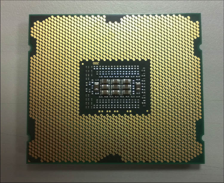 Sandy Bridge-EP dla LGA2011 na Ebay'u