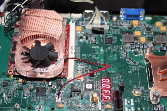 AMD - mobilne GPU 28nm 'cignie' gr Dirt 3
