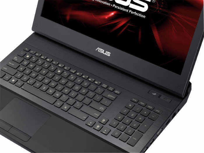 ASUS G74 – gamingowy myliwiec od ASUSa  