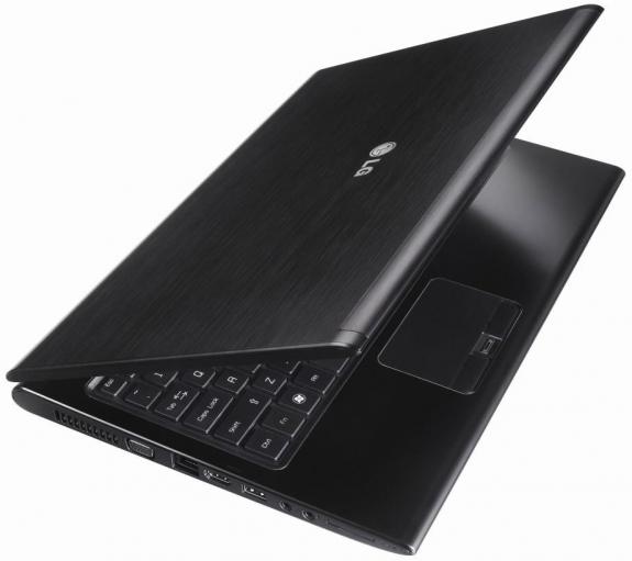 LG A530 - laptop z podwjn kamer 3D