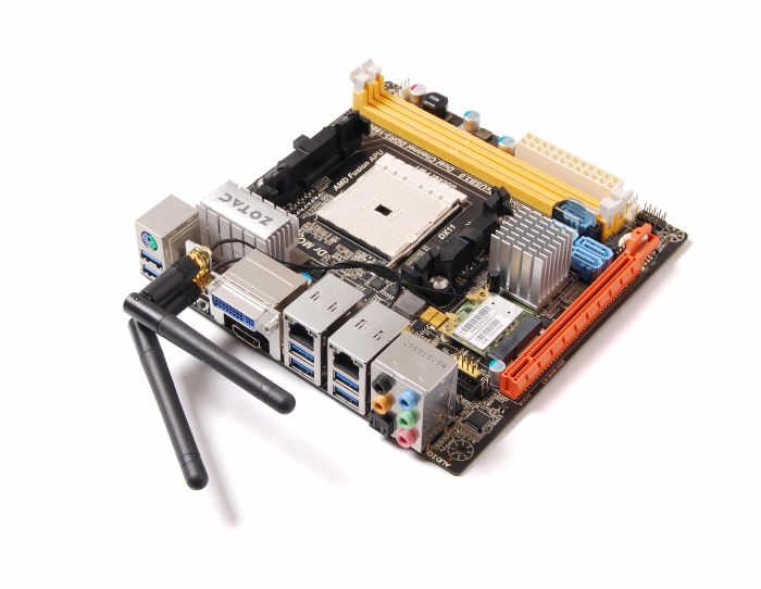 ZOTAC prezentuje now pyt gwn A75-ITX WiFi
