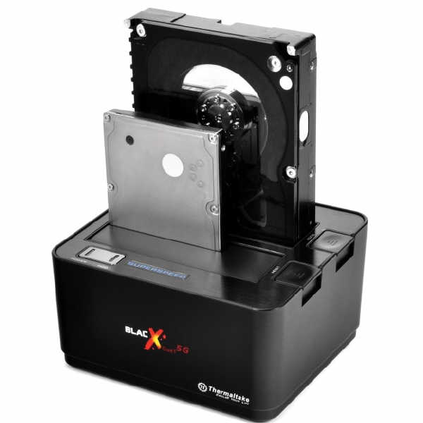 Thermaltake - dwie stacje dokujce dla dyskw 2,5 i 3,5-cala