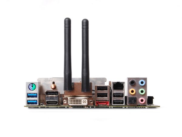 ZOTAC prezentuje FUSION-ITX WiFi serii A