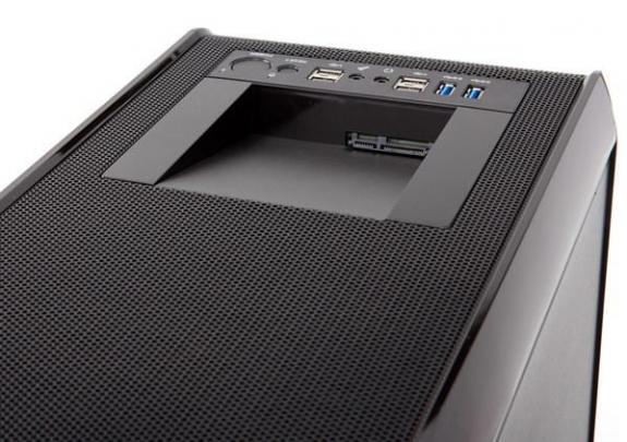 Rosewill Super Tower Blackhawk-Ultra