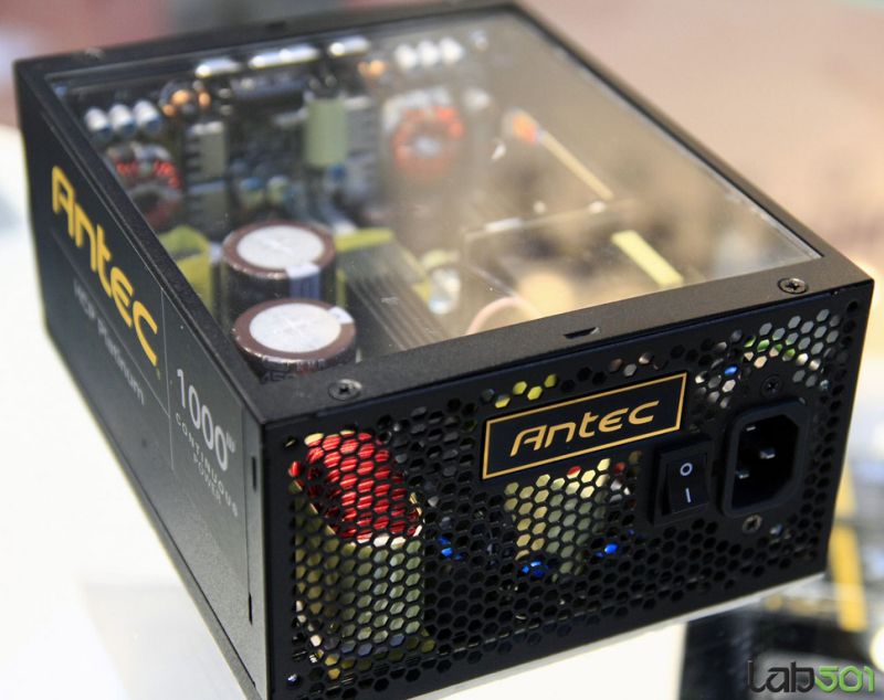 Antec HCP Platinum 1000W na targach CeBIT 2012