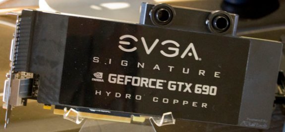 EVGA Nvidia GTX 690 z wodnym chodzeniem