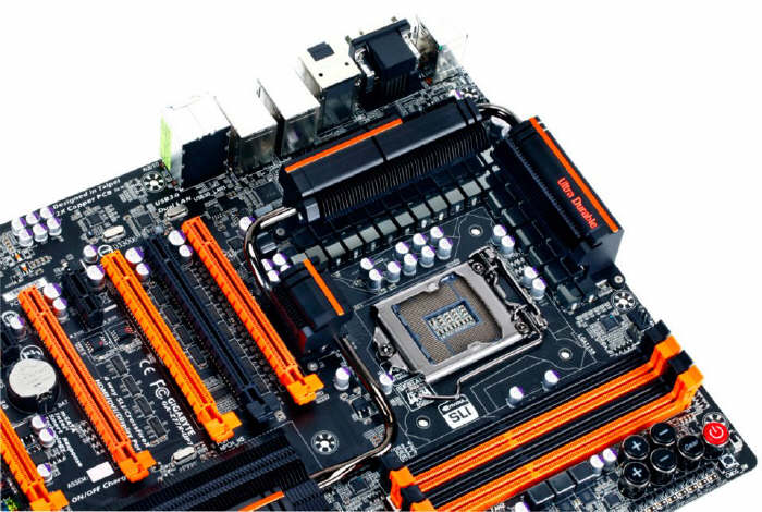 Pierwsze spojrzenie na GIGABYTE GA-Z77X-UP7