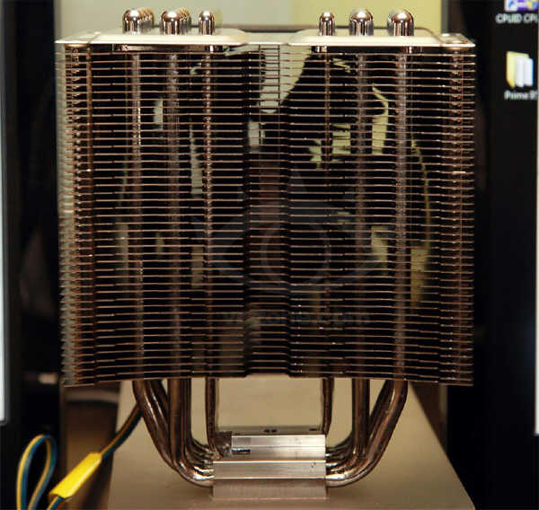 Cooler Master TPC 812 z Vapor-Chamber