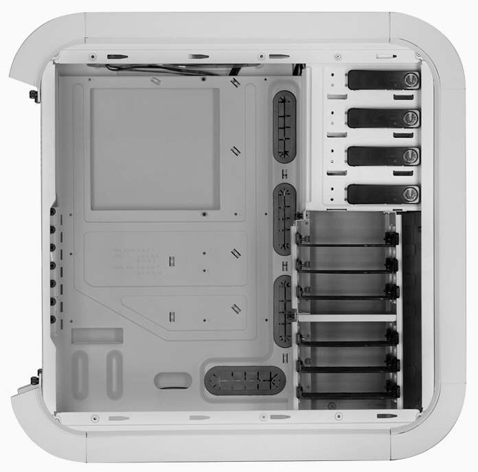 BitFenix Survivor White