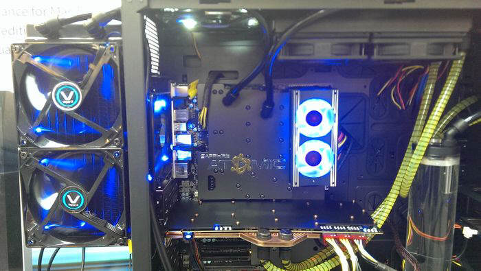 SAPPHIRE - powrt serii ATOMIC z Radeonem HD 7990