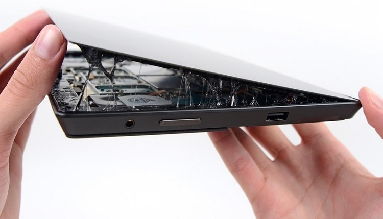 Microsoft Surface 2 Pro w tecie iFixit