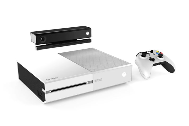 Biaa konsola Xbox One wylicytowana za 5000 funtw