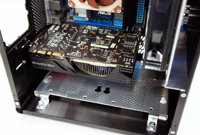 ASUS GeForce GTX 670 DirectCU Mini w kwietniu