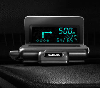 Przenony system Garmin HUD
