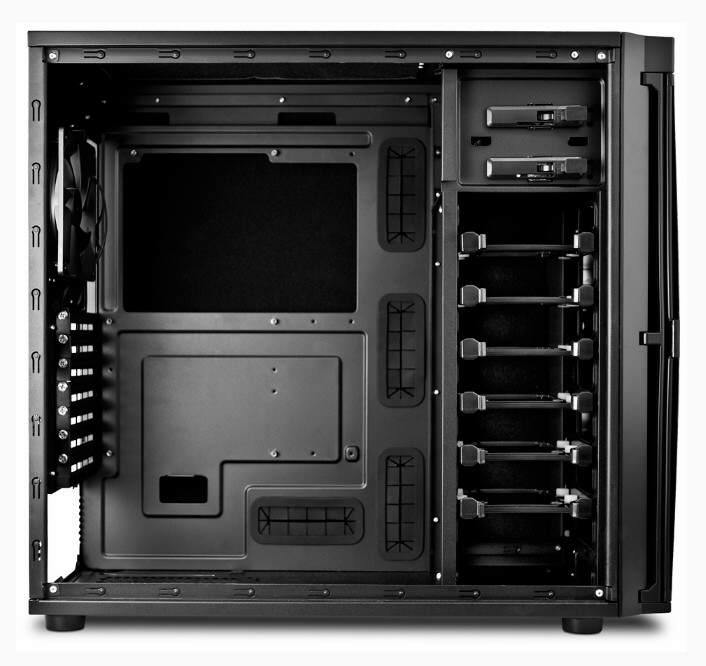 Antec P100 - wyciszona obudowa