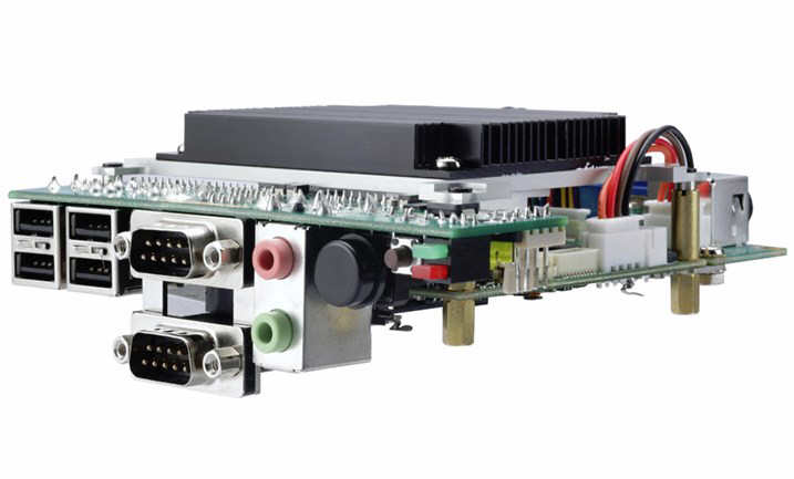 Axiomtek PICO831 -pytka Pico-ITX z Atomem na pokadzie