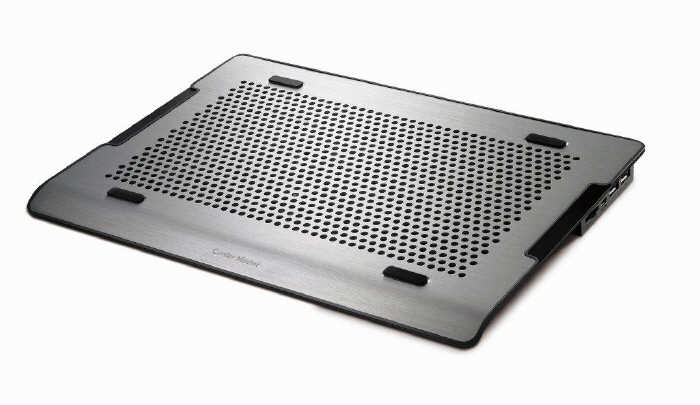 Nowe podstawki chodzce od Cooler Master