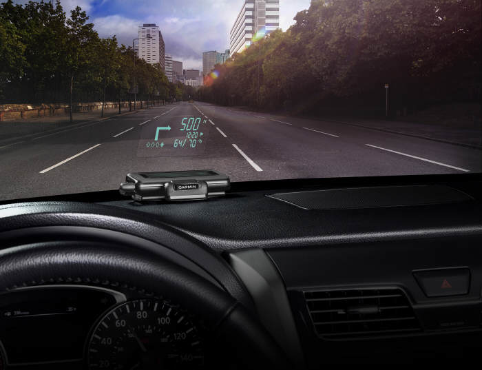 Przenony system Garmin HUD