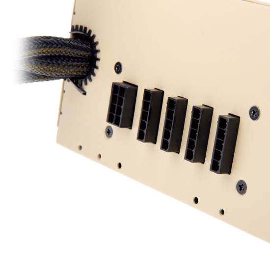 IN WIN DESERT FOX Commander III