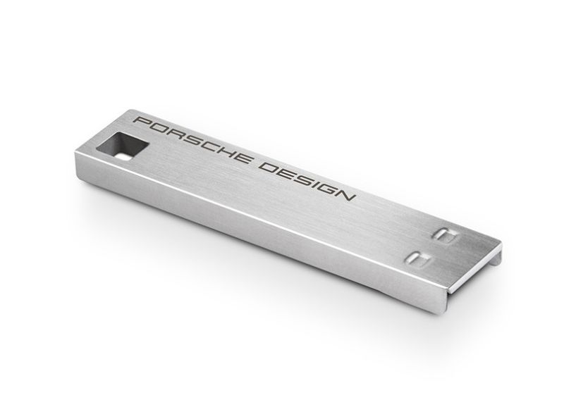 Dwa flashdyski od I-0 Data oraz LaCie