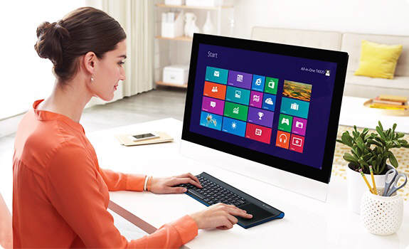Logitech Wireless All-in-One Keyboard TK820