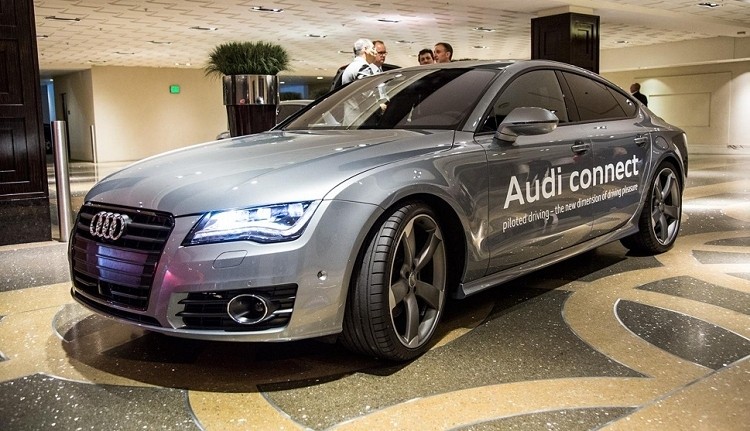 Inteligentny samochd od Audii na targach CES 2014
