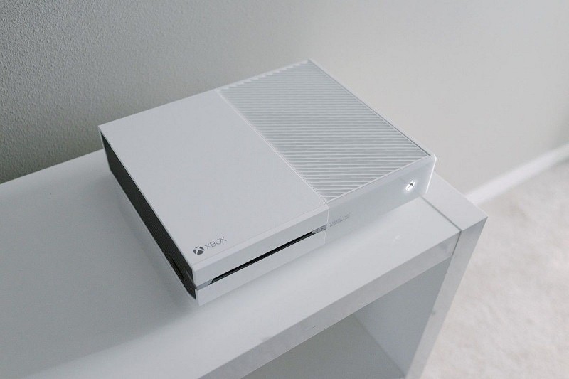 Na Ebayu pojawiy si oferty Xbox One White