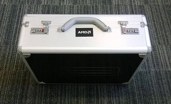Dwurdzeniowa hydra od AMD czyli R9 295X2