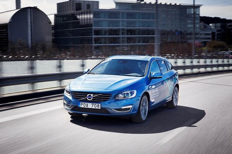 Volvo testuje projekt samoprowadzącego się auta