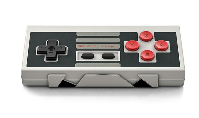 Gamepad bazujący na NES od 8Bitdo