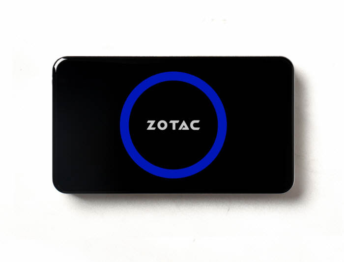 ZOTAC zmniejsza mini-PC - ZBOX PI320 pico