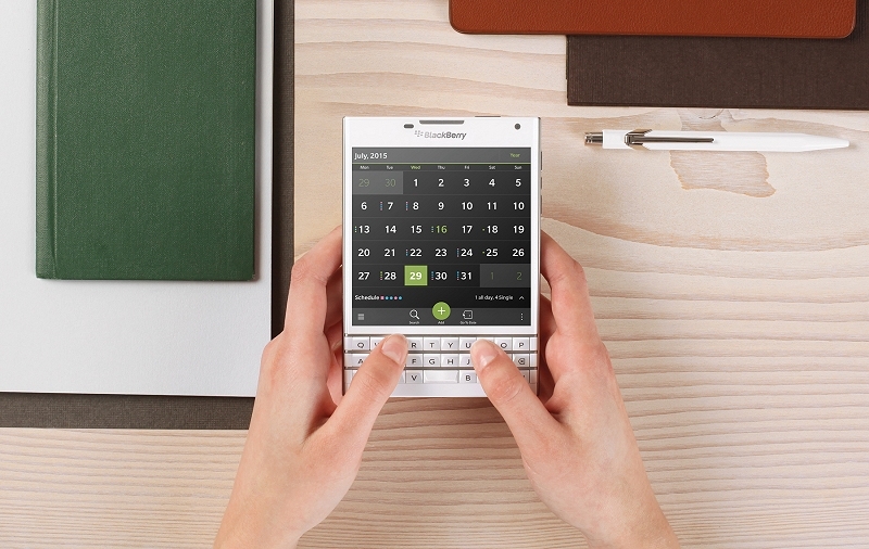 Nowy telefon od BlackBerry czyli Passport