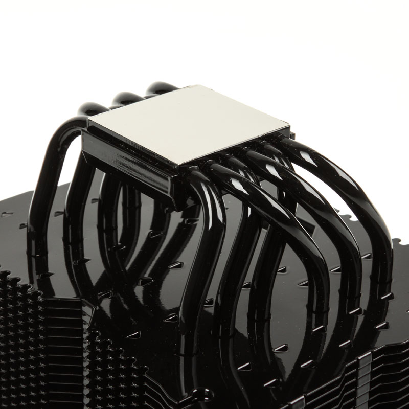 Nowy czarny Raijintek EreBoss