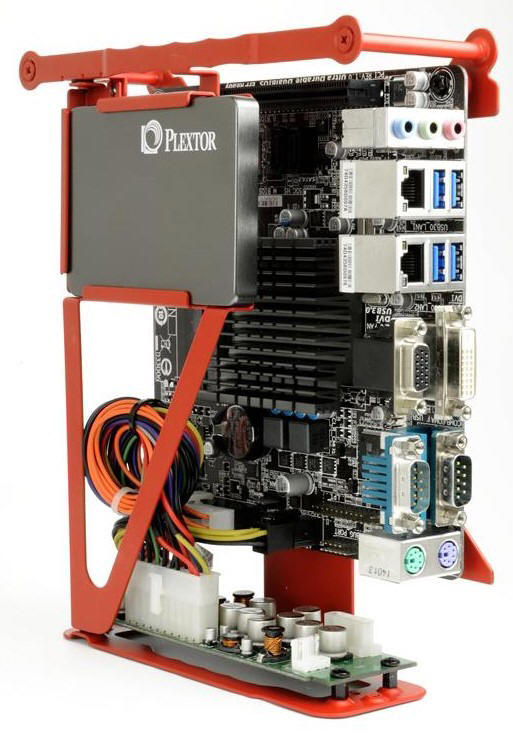 Wieszak na podzespoły, czyli Gigabyte Essence mini-ITX