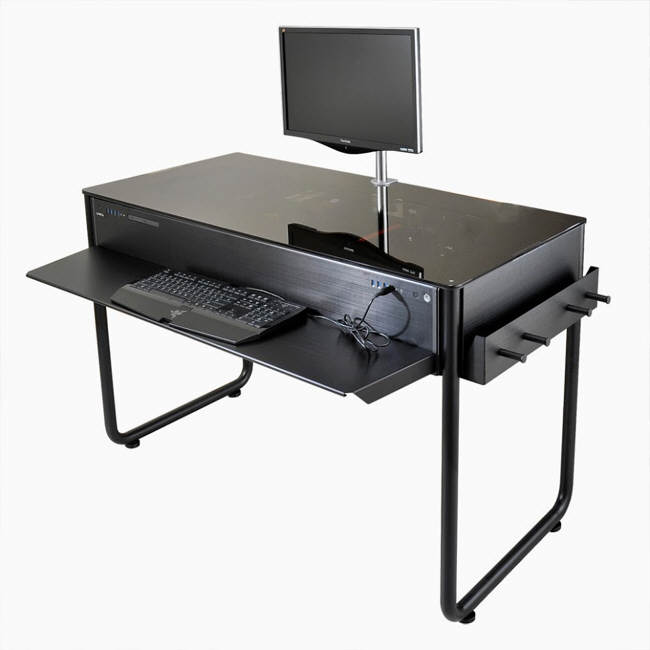 Infinity Desk WC004 - stołowy potwór w ofercie Komputronika