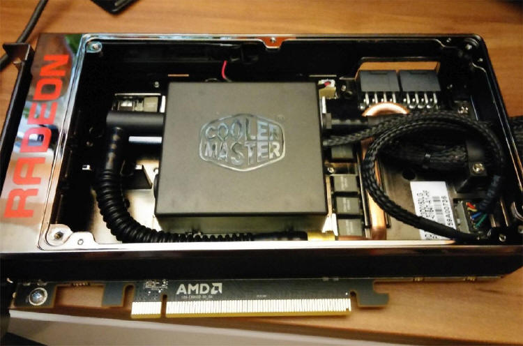 Chodzenie Radeona R9 Fury X