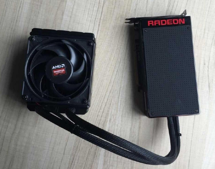 Więcej zdjęć Radeona R9 Fury X