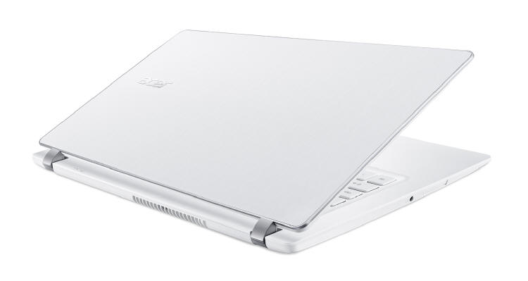 Acer V3-371 - laptop z grafiką Intel Iris 6100