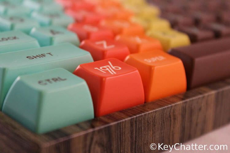 CM Storm NovaTouch TKL - Klawiatura w stylu lat 70