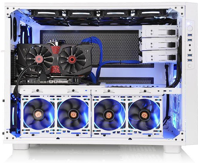 Thermaltake Core X9 Snow Edition